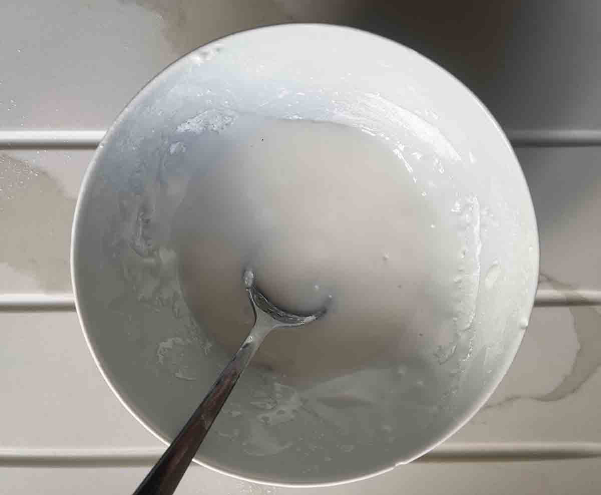 glace icing in a bowl.
