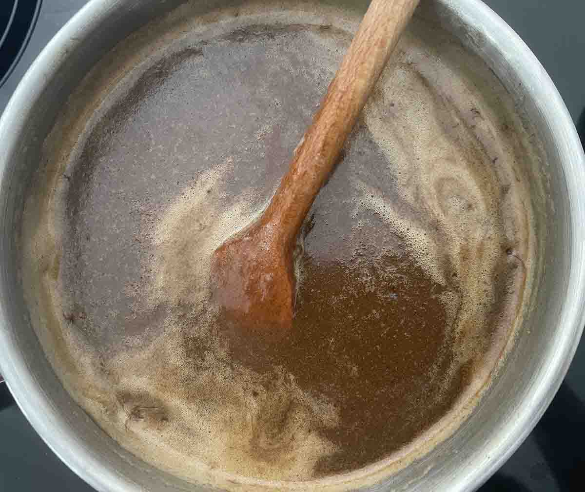 thickened red wine gravy.